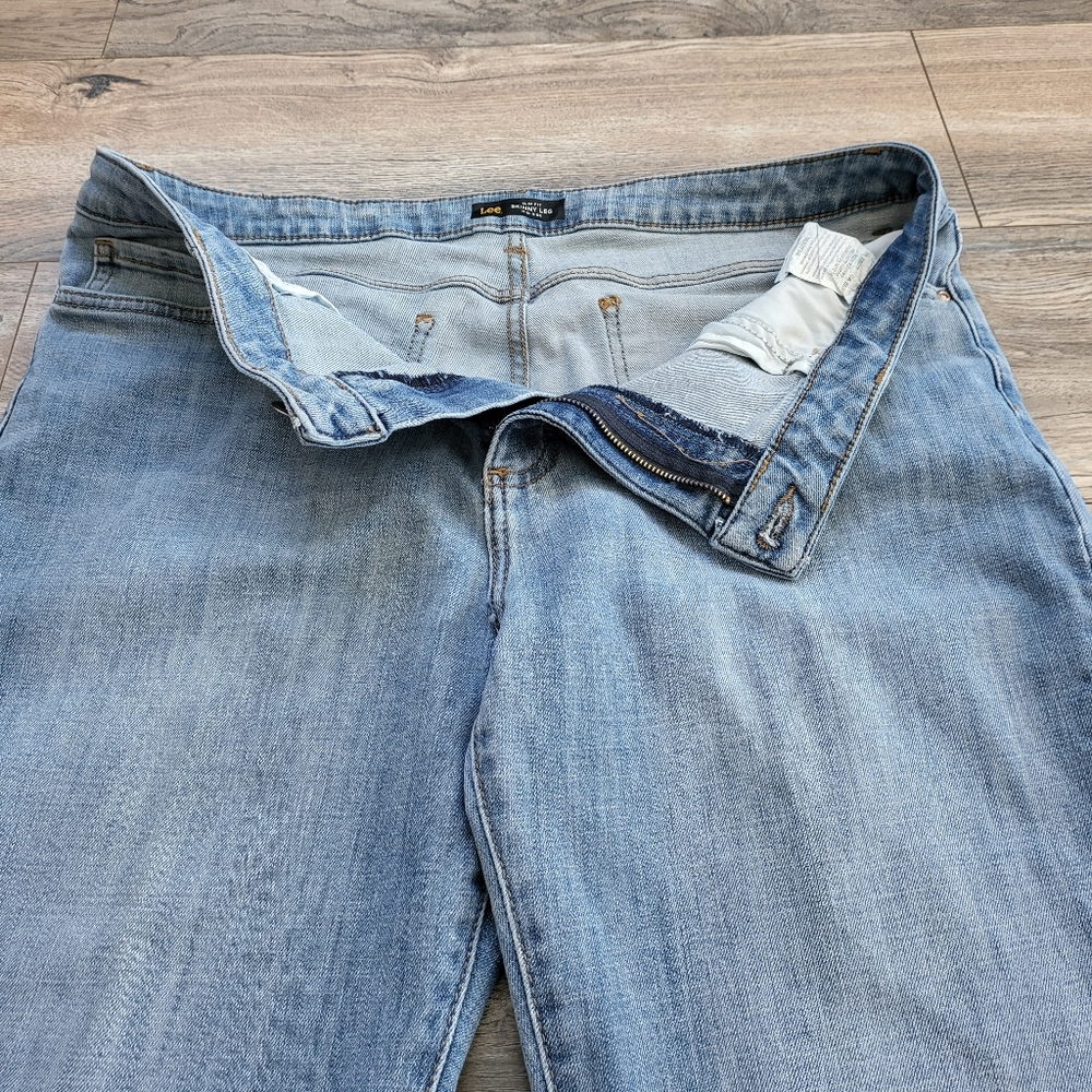 Lee Slim Fit Jeans - Picture 9 of 10